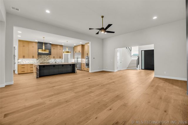 6037 E 119th Place, Tulsa, OK 74137