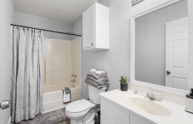 108 Kadens Kove, Magee, MS 39111