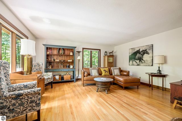 3862 N Trillium Drive, Leland, MI 49654