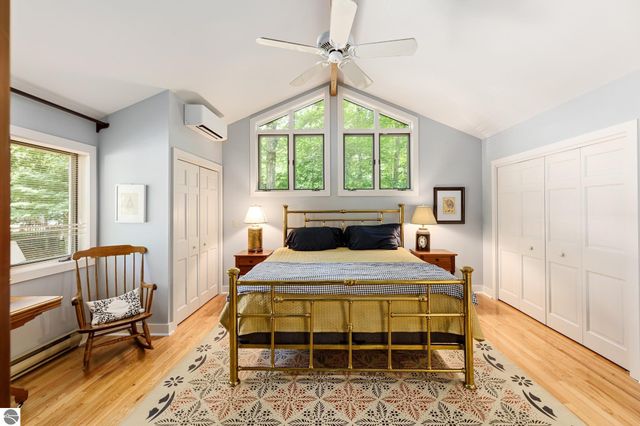 3862 N Trillium Drive, Leland, MI 49654