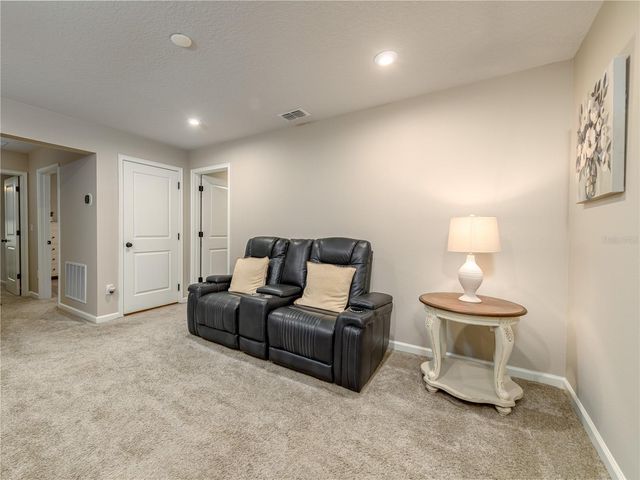 19319 BLUE POND DRIVE 22, Lutz, FL 33558