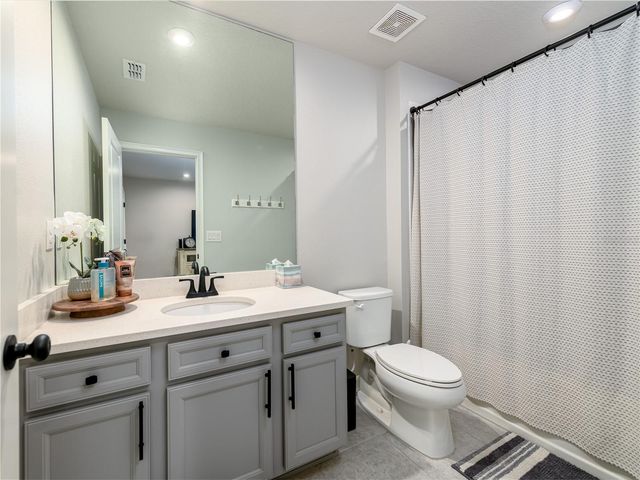 19319 BLUE POND DRIVE 22, Lutz, FL 33558