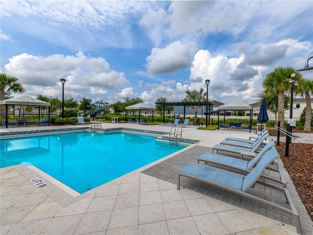 19319 BLUE POND DRIVE 22, Lutz, FL 33558