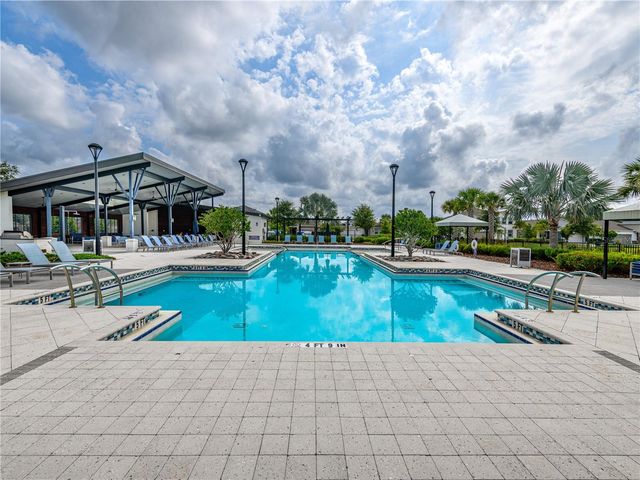 19319 BLUE POND DRIVE 22, Lutz, FL 33558