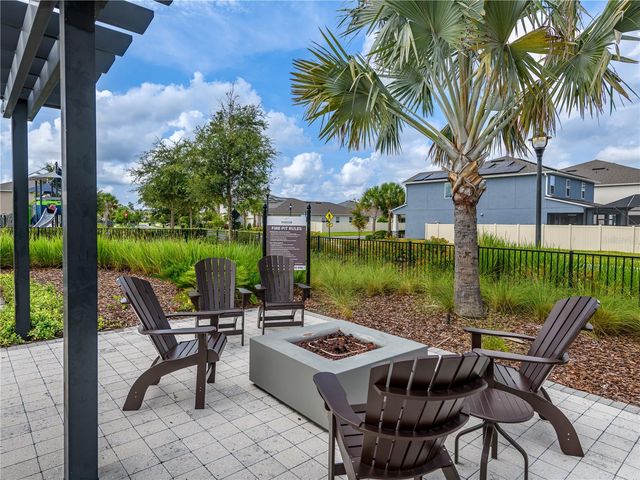 19319 BLUE POND DRIVE 22, Lutz, FL 33558