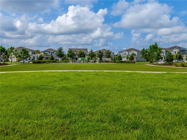 19319 BLUE POND DRIVE 22, Lutz, FL 33558