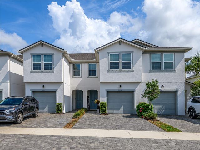 19319 BLUE POND DRIVE 22, Lutz, FL 33558
