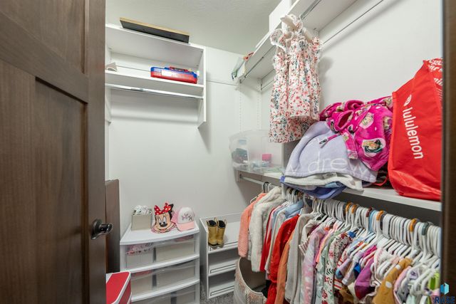 3833 S Attalia Ct Court, Sioux Falls, SD 57110