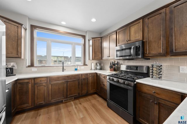 3833 S Attalia Ct Court, Sioux Falls, SD 57110