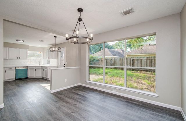 5803 Forest Timbers Dr, Humble, TX 77346