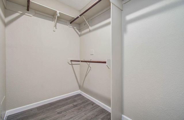 5803 Forest Timbers Dr, Humble, TX 77346