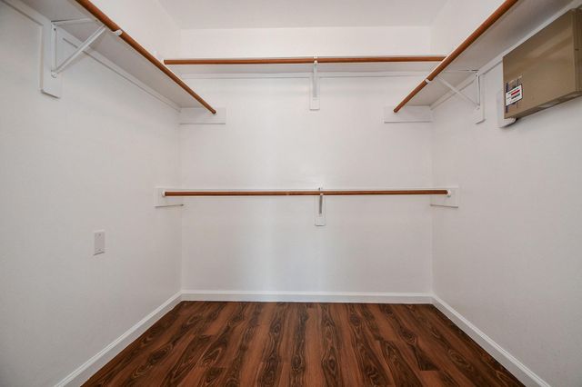 9039 Martin Heights Drive, Houston, TX 77031