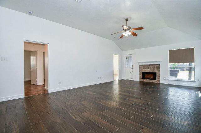 9039 Martin Heights Drive, Houston, TX 77031