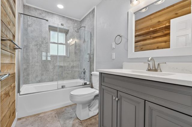 379 Hale Road, Bay City, TX 77414