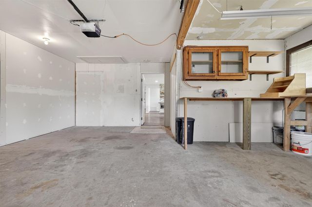 379 Hale Road, Bay City, TX 77414
