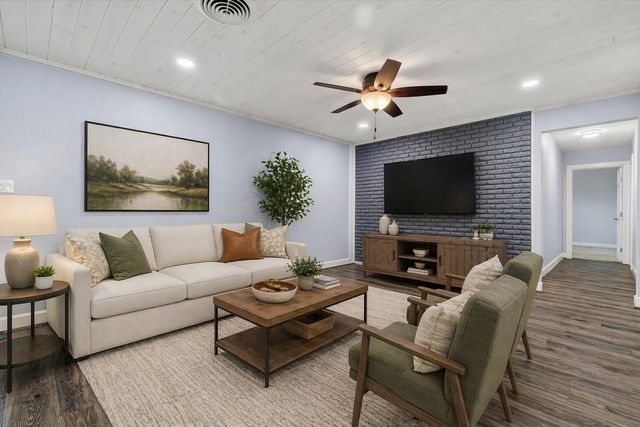 379 Hale Road, Bay City, TX 77414