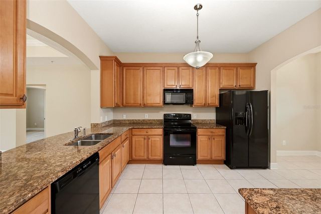 1231 WRIGHT CIRCLE 212, Celebration, FL 34747