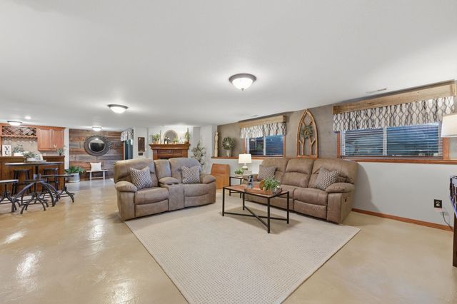 3140 N Lombard Ct, Wichita, KS 67223