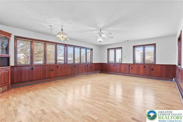 3319 Birch Avenue, South Whitehall Twp, PA 18103