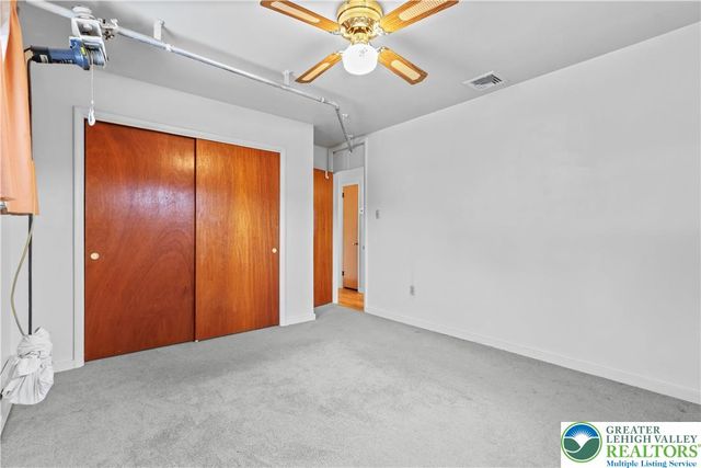 3319 Birch Avenue, South Whitehall Twp, PA 18103