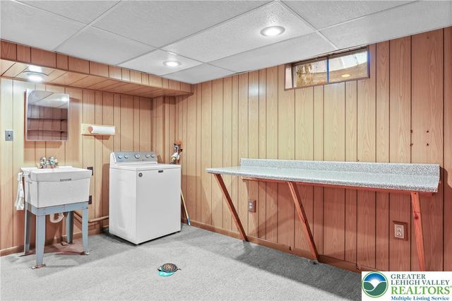 3319 Birch Avenue, South Whitehall Twp, PA 18103