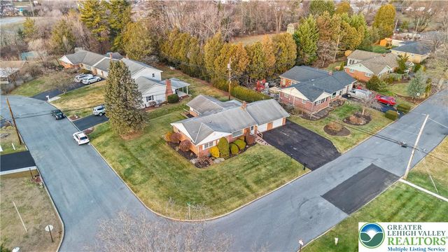 3319 Birch Avenue, South Whitehall Twp, PA 18103