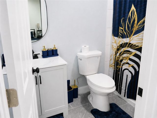 24 Hymer Street 2, Providence, RI 02908