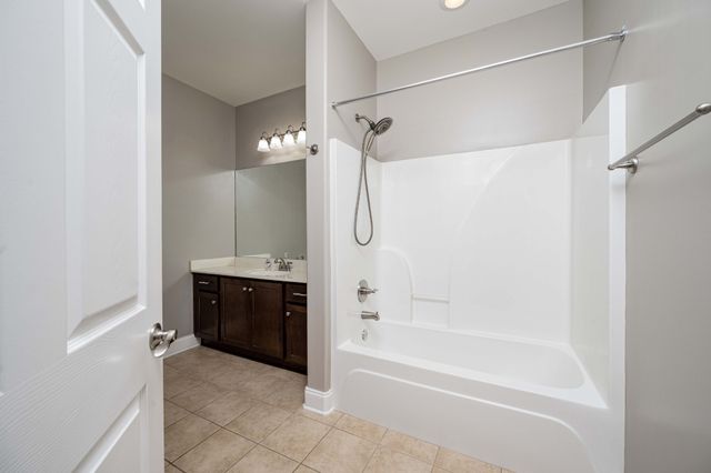 2362 Bridgeway St, Murfreesboro, TN 37128