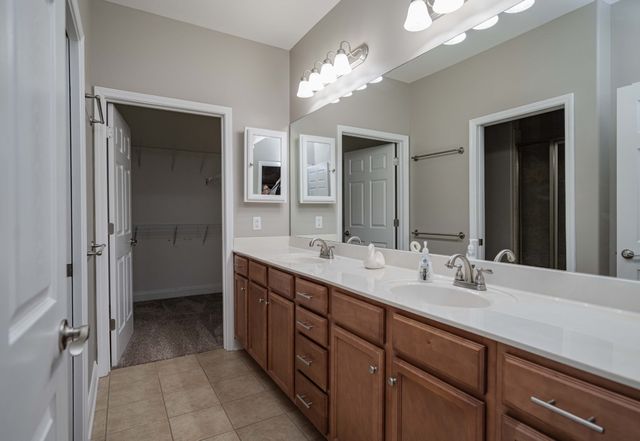 2362 Bridgeway St, Murfreesboro, TN 37128