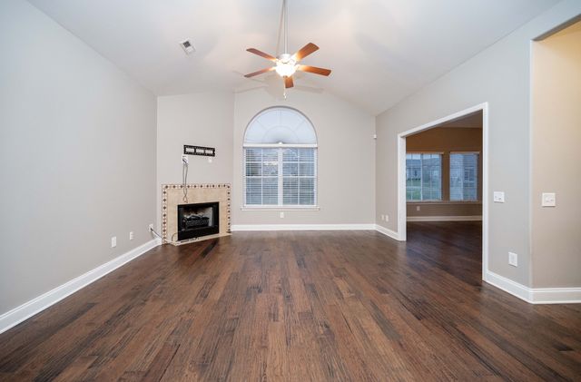 2362 Bridgeway St, Murfreesboro, TN 37128