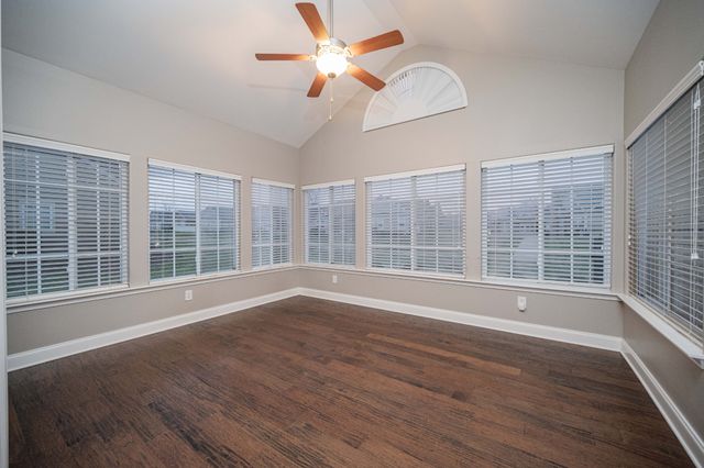 2362 Bridgeway St, Murfreesboro, TN 37128