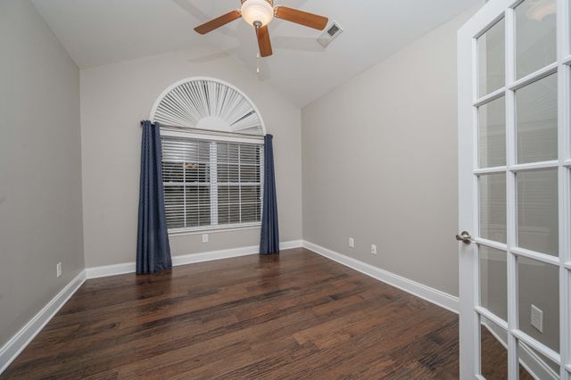 2362 Bridgeway St, Murfreesboro, TN 37128