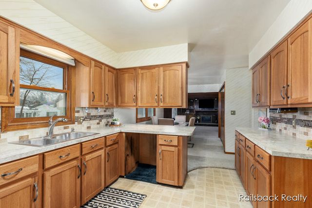 3535 Bromley Drive, Grand Rapids, MI 49508