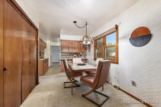 3535 Bromley Drive, Grand Rapids, MI 49508