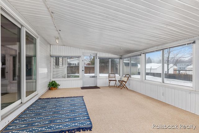 3535 Bromley Drive, Grand Rapids, MI 49508