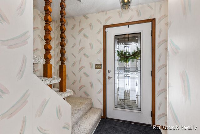 3535 Bromley Drive, Grand Rapids, MI 49508