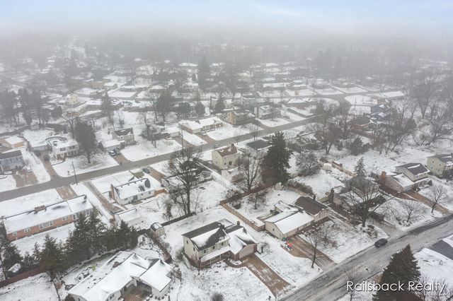 3535 Bromley Drive, Grand Rapids, MI 49508