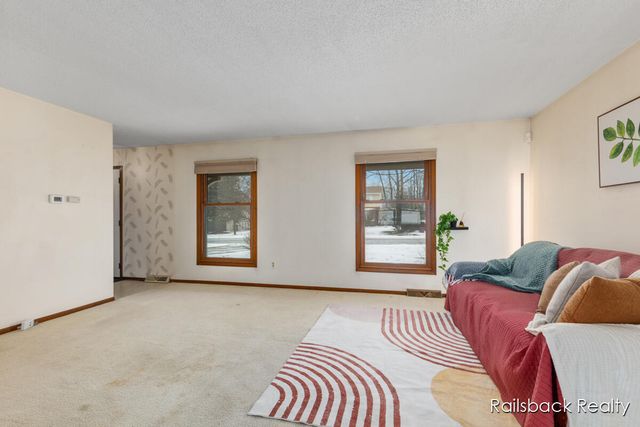 3535 Bromley Drive, Grand Rapids, MI 49508