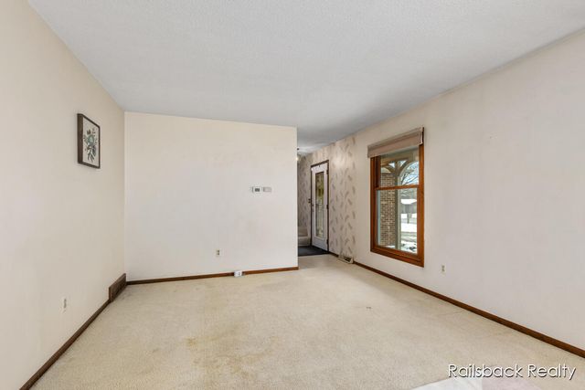 3535 Bromley Drive, Grand Rapids, MI 49508