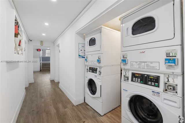 420 78th 5, Miami Beach, FL 33141