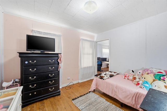 1503 W 10th Street, Mcgregor, TX 76657