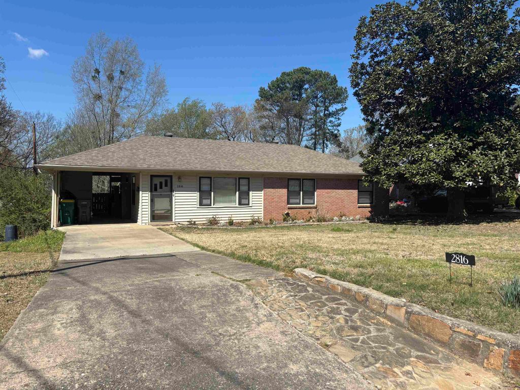 2816 Crouchwood Road, Little Rock, AR 72207
