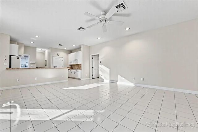 180 Egret Circle, Greenacres, FL 33413