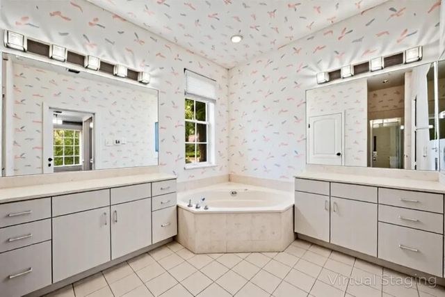 180 Egret Circle, Greenacres, FL 33413