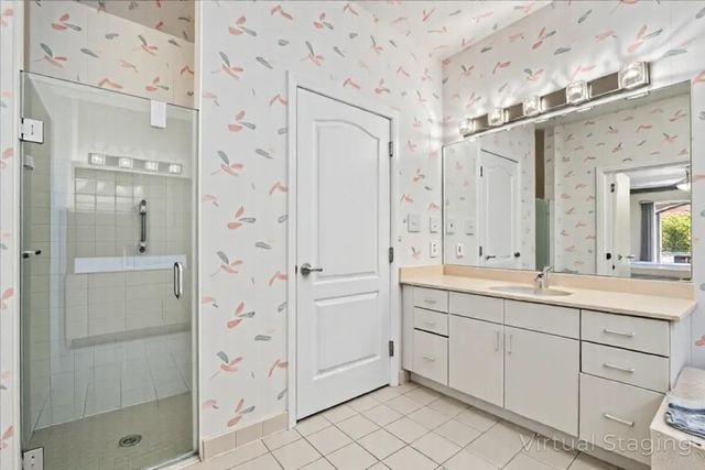 180 Egret Circle, Greenacres, FL 33413