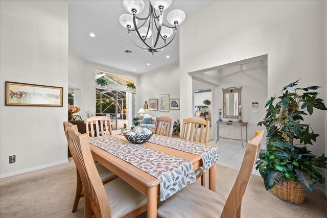 180 Egret Circle, Greenacres, FL 33413