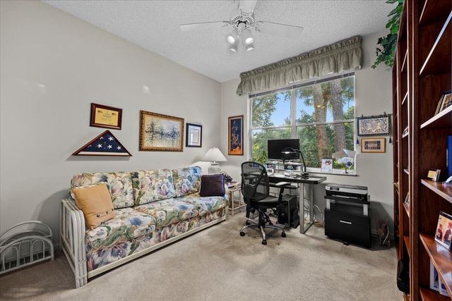 180 Egret Circle, Greenacres, FL 33413