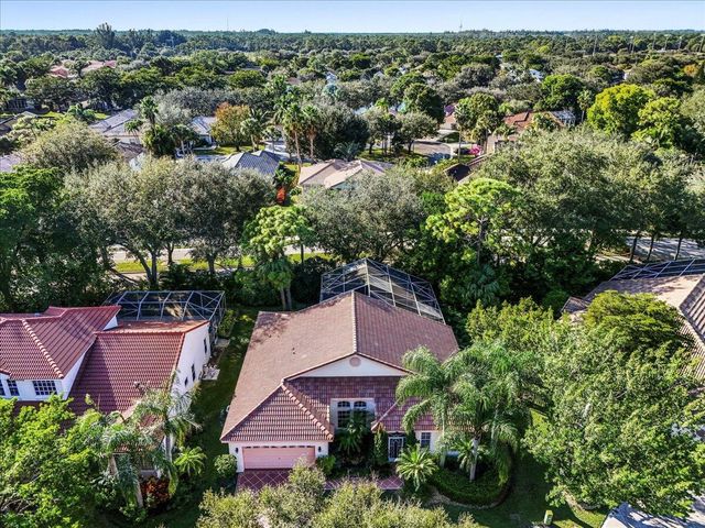 180 Egret Circle, Greenacres, FL 33413