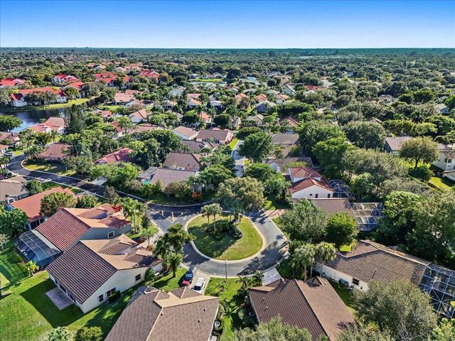 180 Egret Circle, Greenacres, FL 33413