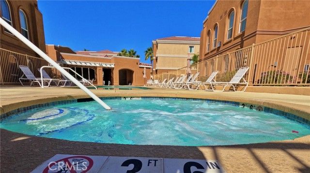 45245 Seeley 17C Drive 17C, La Quinta, CA 92253